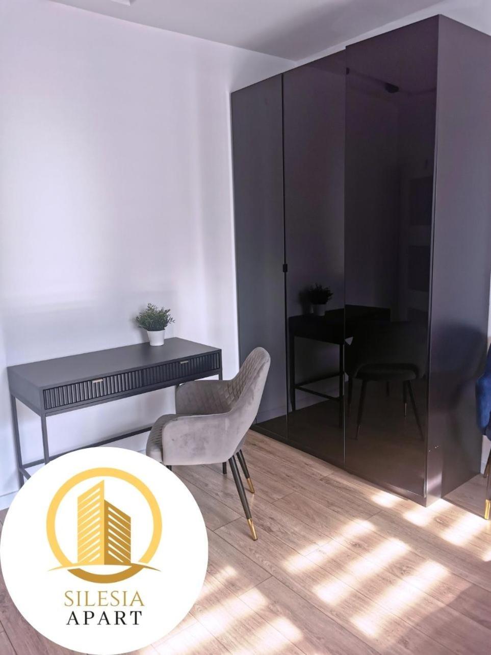 Apartament Ceglany Tychy Extérieur photo